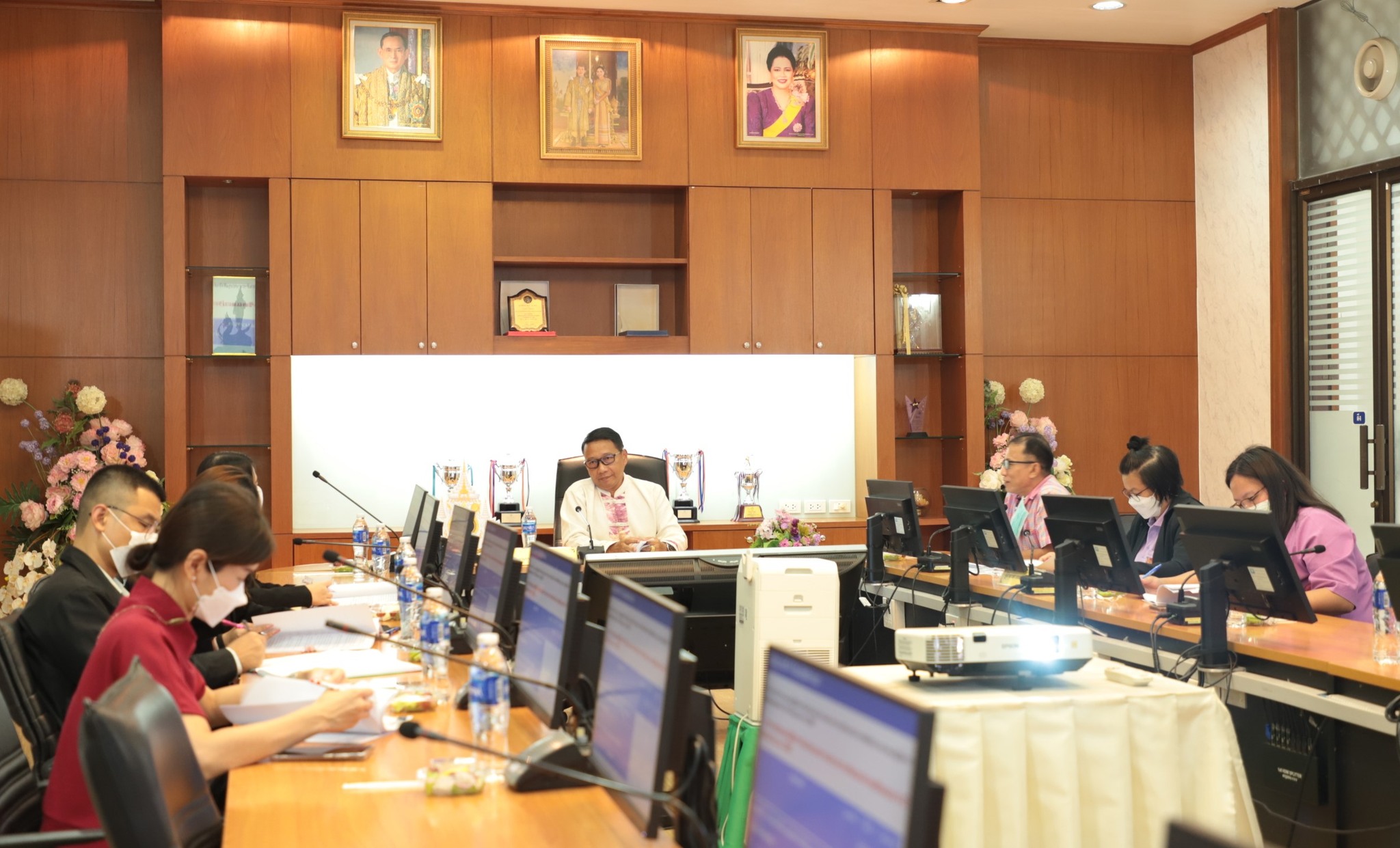 ส.ป.ก.ประชุมศูนย์ปฏิบัติการต่อต้านการทุจริตฯ