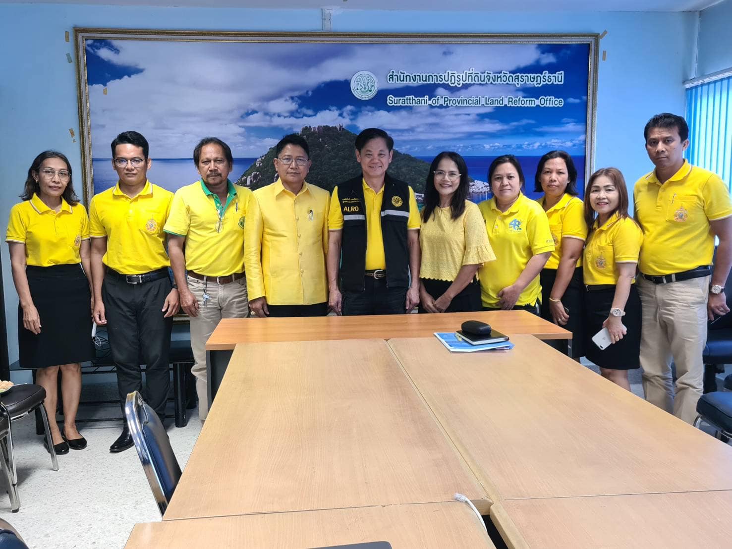ผู้ตรวจราชการกรม ประชุมติดตามผลการดำเนินงานตามแผนการตรวจราชการของ ส.ป.ก. ประจำปีงบประมาณ พ.ศ. 2567 รอบที่ 2 เขตตรวจราชการที่ 5 (จังหวัดสุราษฎร์ธานี)