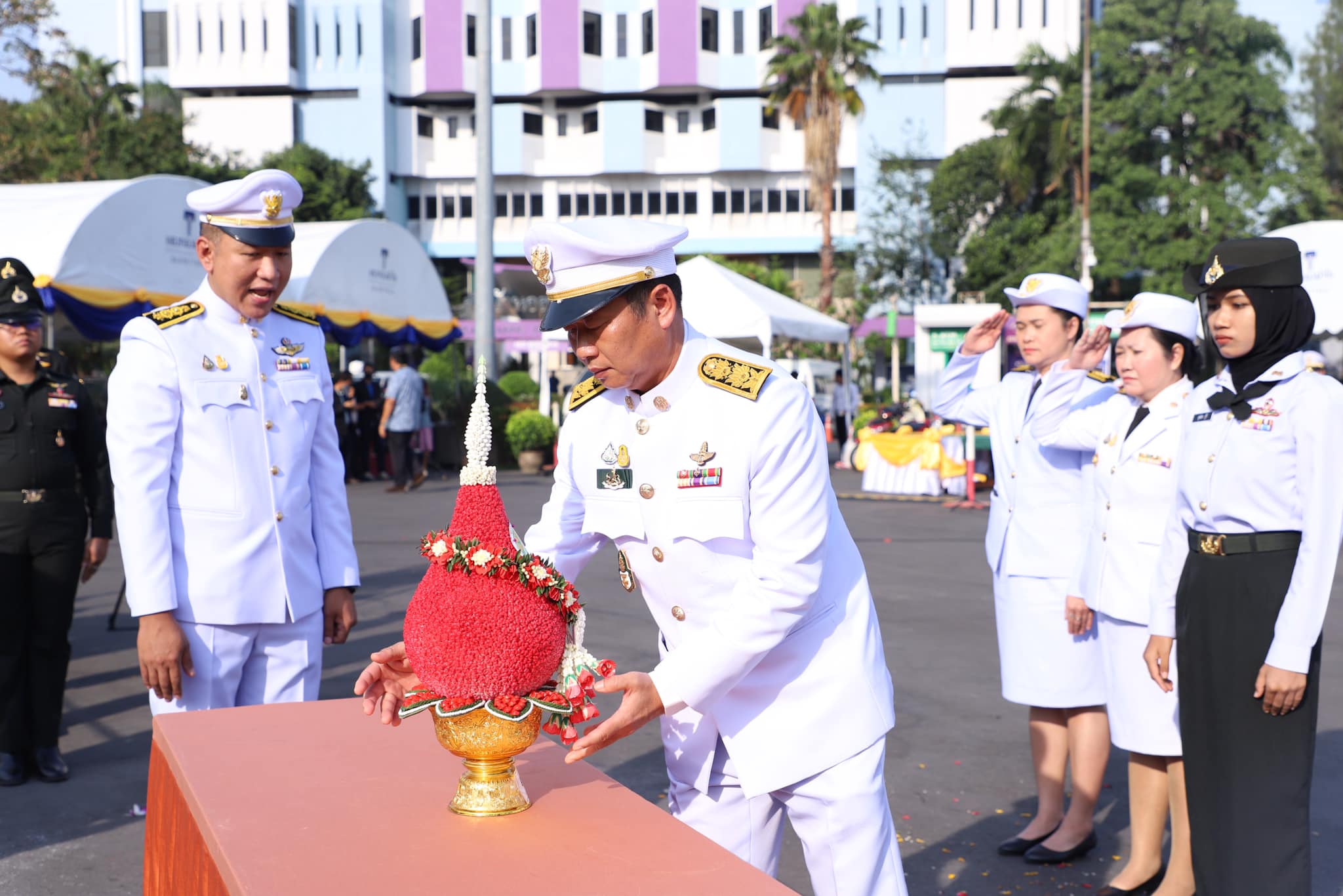 ส.ป.ก. ร่วมพิธีสักการะและวางพานพุ่ม “วันพ่อขุนรามคำแหงมหาราช”
