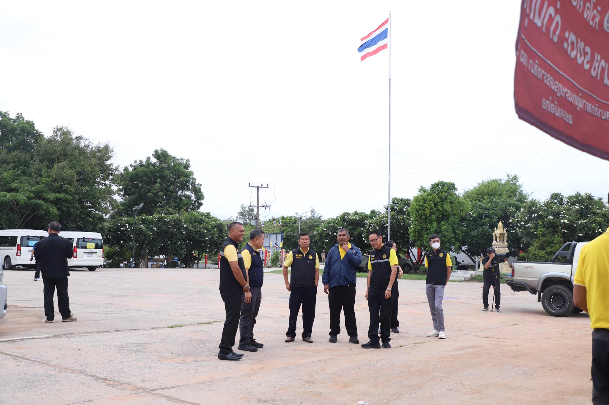 เลขาฯ ส.ป.ก. ลงพื้นที่เตรียมความพร้อมต้อนรับรัฐมนตรีเกษตรฯ ในพิธีมอบโฉนดเพื่อการเกษตร ณ อบต.บ้านเก่า