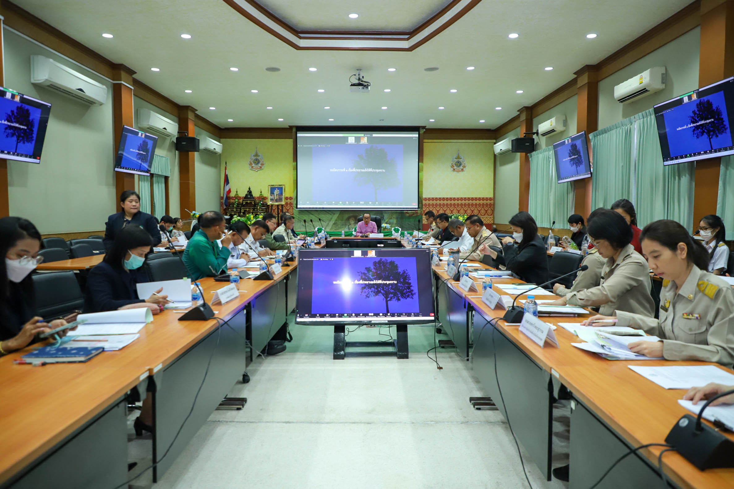 รองเลขาธิการ ส.ป.ก. เป็นประธานประชุมคณะกรรมการขับเคลื่อนนโยบายโฉนดต้นไม้ในเขตปฏิรูปที่ดิน ครั้งที่ 1/2567