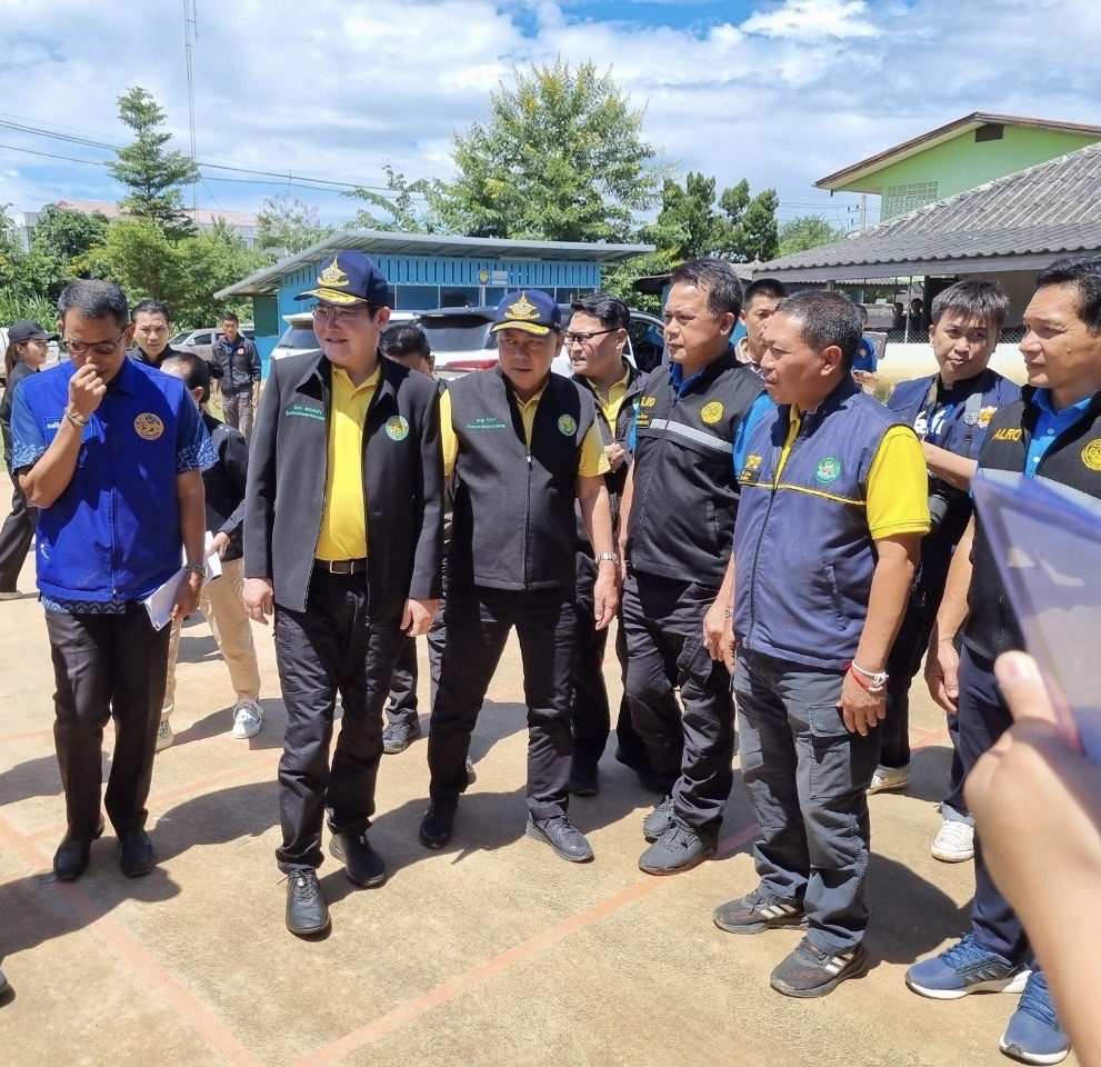 ส.ป.ก.ร่วมลงพื้นที่กับรัฐมนตรีช่วยว่าการกระทรวงเกษตรและสหกรณ์ (นายอัครา พรหมเผ่า) พร้อมคณะผู้บริหารกระทรวงเกษตรและสหกรณ์ เพื่อลงพื้นที่ตรวจติดตามสถานการณ์อุทกภัยในพื้นที่จังหวัดเชียงราย