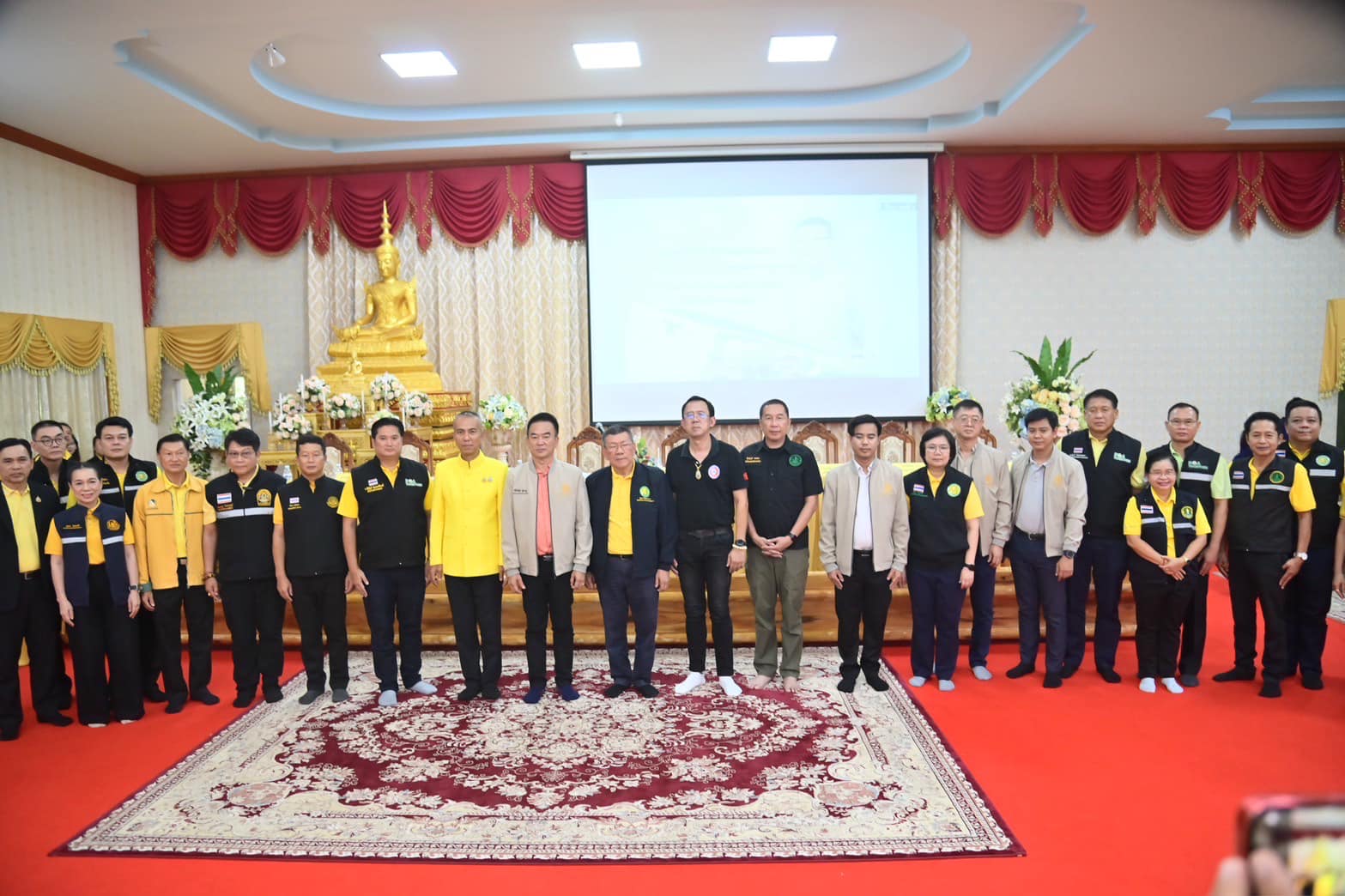 รองเลขาธิการ ส.ป.ก. ลงพื้นที่ร่วมติดตามคณะรัฐมนตรีช่วยว่าการกระทรวงเกษตรฯ ในพิธีเปิดโครงการสัมมนาฯ และพิธีมอบโฉนดเพื่อการเกษตร ณ จังหวัดตราด