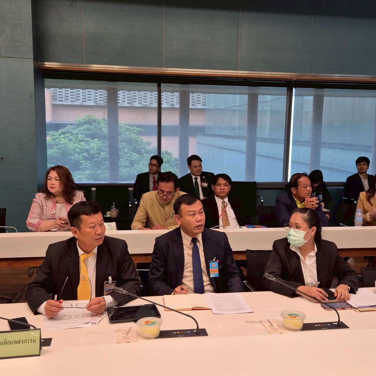 รองเลขาธิการ ส.ป.ก. เข้าร่วมประชุมกับคณะกรรมาธิการการบริหารราชการแผ่นดิน วุฒิสภา