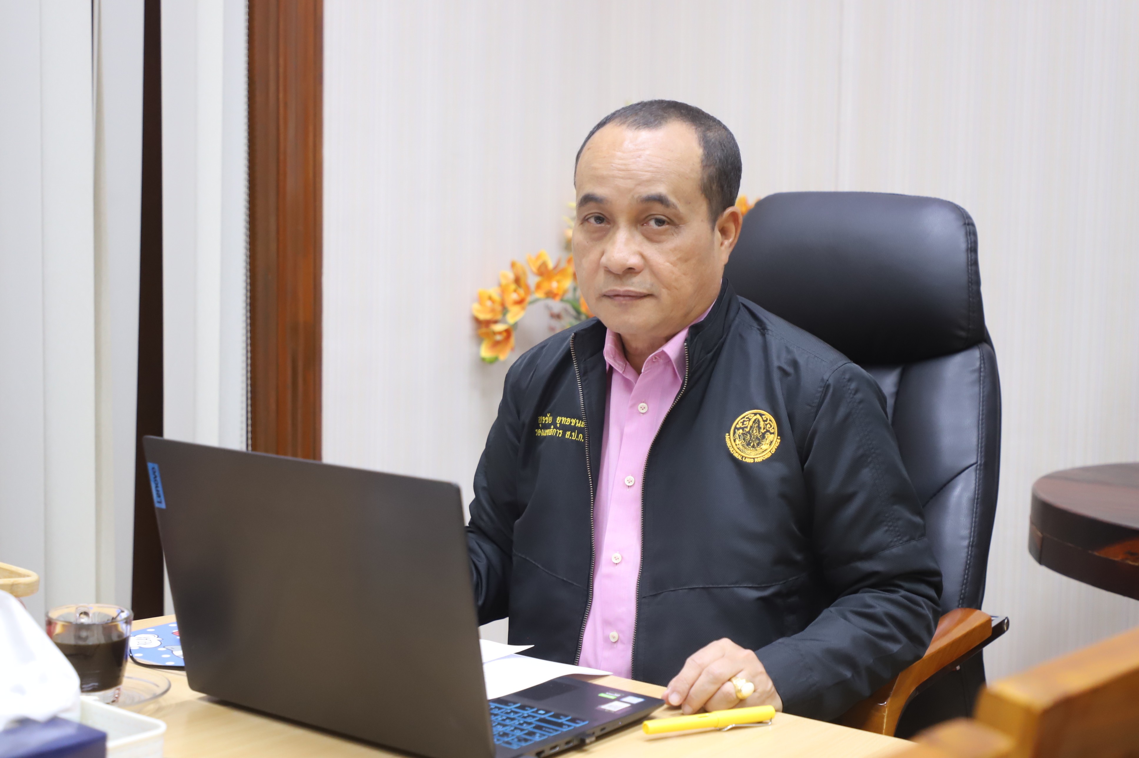 รองเลขาธิการ ส.ป.ก. เปิดศูนย์การเรียนรู้การจัดการเนื้อไม้ชุมชนในเขตปฏิรูปที่ดิน (ศูนย์ฯ จ.นครสวรรค์)
