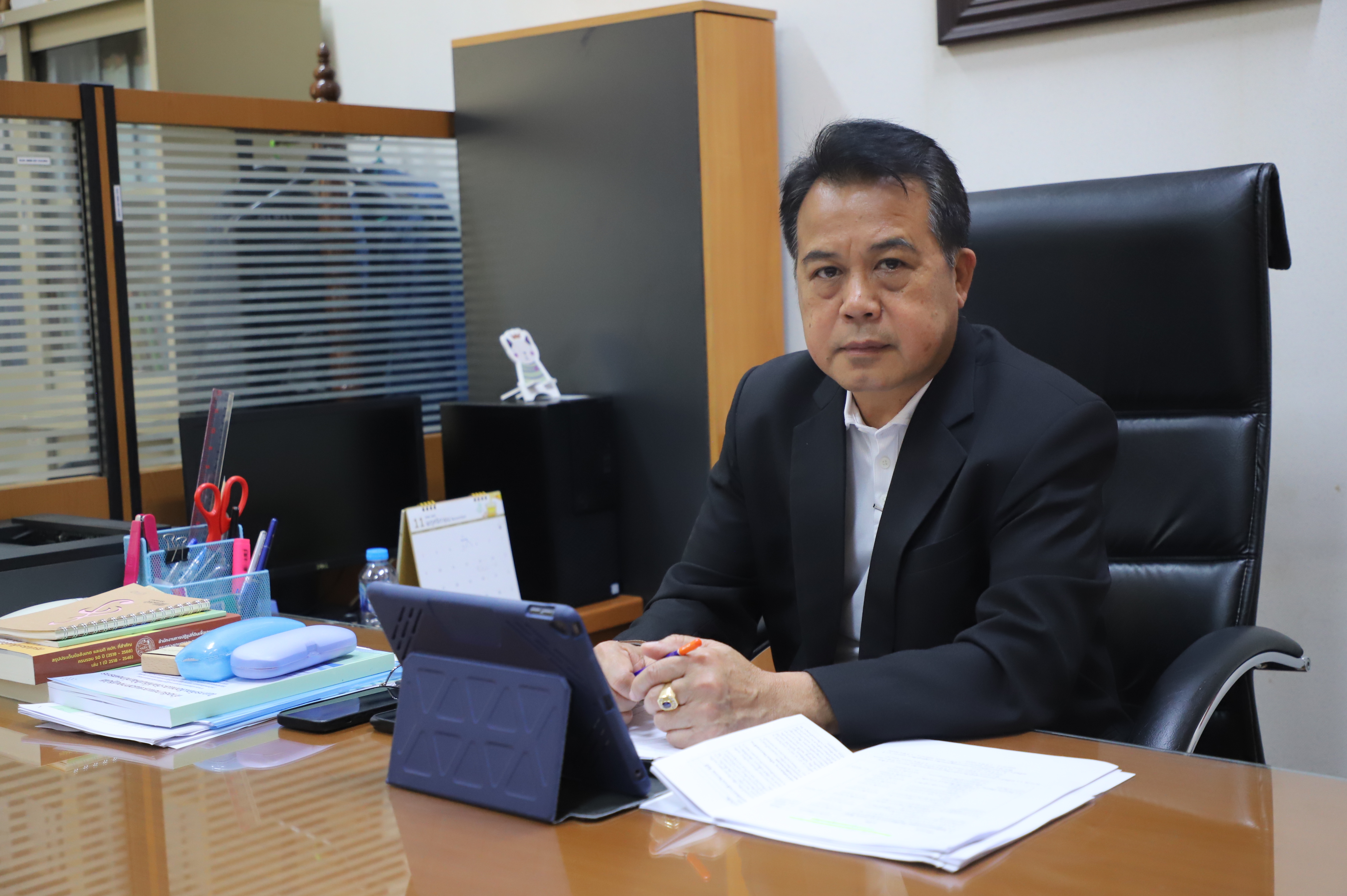 หัวหน้าผู้ตรวจราชการกรม ส.ป.ก.ร่วมประชุมคณะทำงานสรรหาปราชญ์เกษตรของแผ่นดินระดับเขต ประจำปี 2569 เขตตรวจราชการที่ 18 ผ่านระบบประชุมทางไกลออนไลน์ โดย Application Zoom Meeting