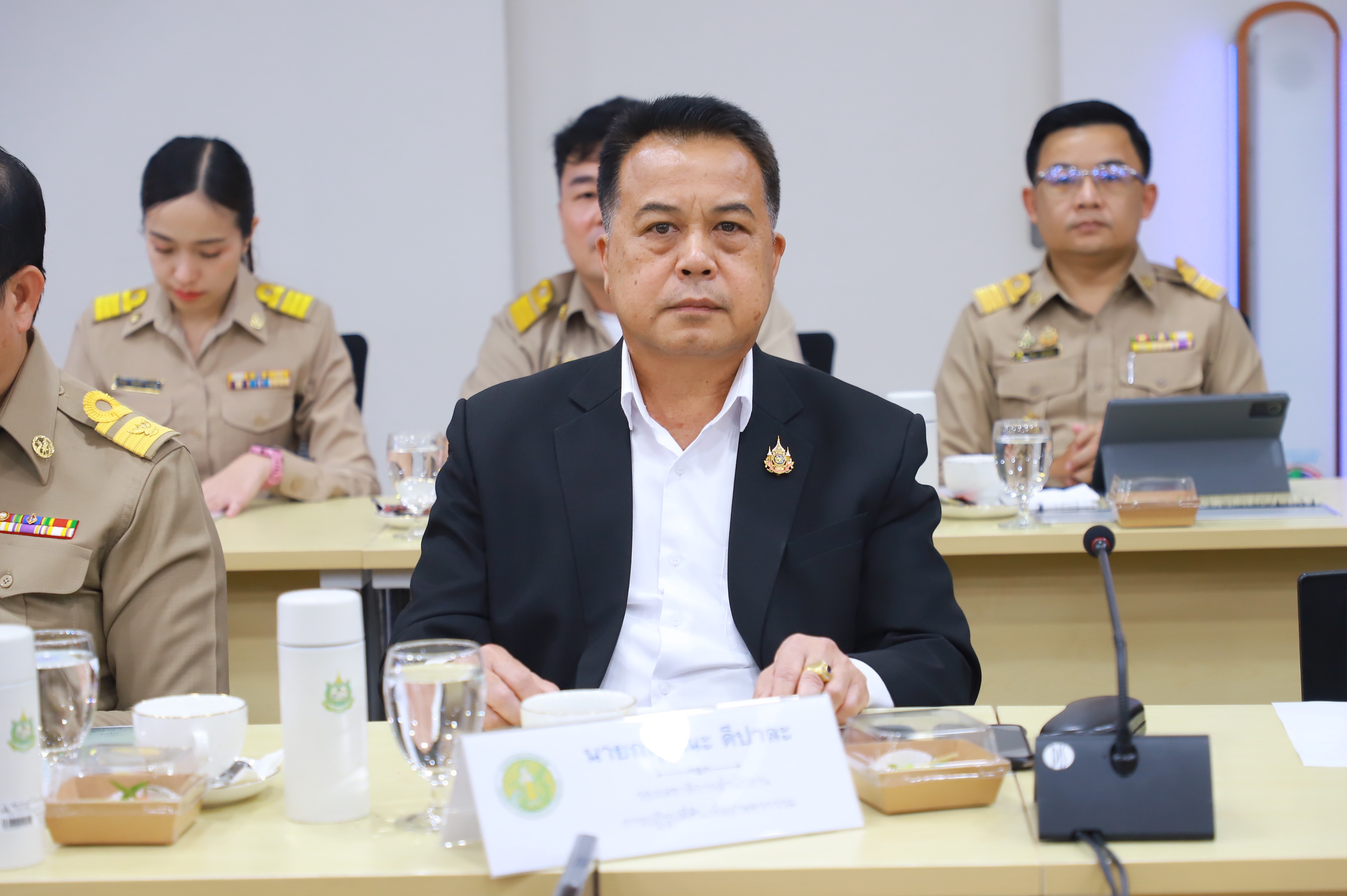 ส.ป.ก. ร่วมประชุมกับกระทรวงทรัพยากรธรรมชาติและสิ่งแวดล้อม หารือแนวทางการพัฒนาระบบตรวจสอบแหล่งที่มาของผลผลิตทางการเกษตร และการส่งเสริมการนำเศษวัสดุทางการเกษตรไปใช้ประโยชน์