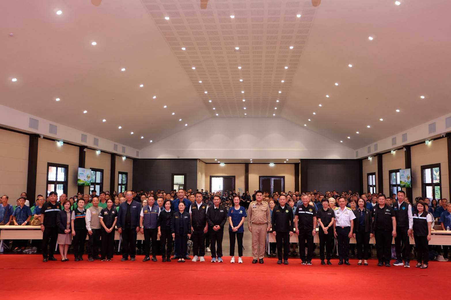 รองเลขาธิการ ส.ป.ก. ร่วมคณะ รมช.กษ. ลุยเชียงราย ขับเคลื่อนนวัตกรรมเกษตรรับมือการเปลี่ยนแปลงสภาพภูมิอากาศ