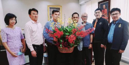 หัวหน้าผู้ตรวจราชการ ส.ป.ก. และผู้ตรวจราชการกรม ร่วมแสดงความยินดี กับ ผู้ตรวจราชการกระทรวงเกษตรและสหกรณ์ ที่เข้ารับตำแหน่งใหม่