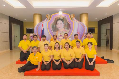 ส.ป.ก. เข้าร่วมริ้วขบวนอัญเชิญเครื่องราชสักการะถวายพระพรชัยมงคล สมเด็จพระนางเจ้าสุทิดา พัชรสุธาพิมลลักษณ พระบรมราชินี