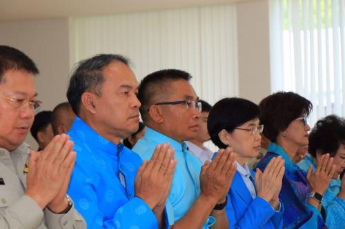 รองเลขาธิการ ส.ป.ก. ร่วมงานพิธีเจริญพระพุทธมนต์ และถวายเพลพระ เพื่อถวายเป็นพระราชกุศลแด่สมเด็จพระนางเจ้าสิริกิติ์ พระบรมราชินีนาถ พระบรมราชชนนีพันปีหลวง 