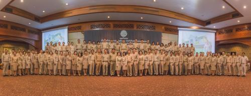 ร้อยเอก ดร.ธรรมนัส รมช.กษ. มอบนโยบายแก่ ส.ป.ก.