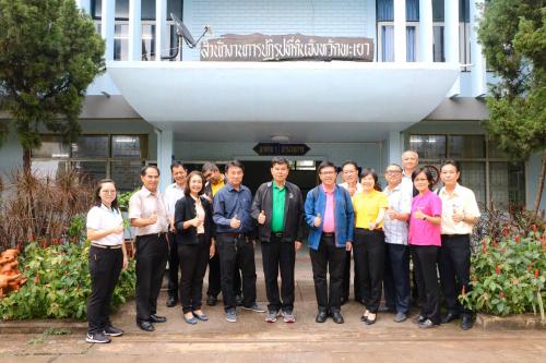 รองเลขาธิการ ส.ป.ก. ประชุมเร่งรัดการจัดสรรที่ดินทำกินและที่อยู่อาศัยในพื้นที่ (สปก. ๔-๐๑) ณ ส.ป.ก. จังหวัดพะเยา