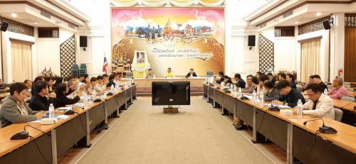 ผู้ตรวจราชการ ส.ป.ก. ร่วมประชุมติดตามสถานการณ์หมอกควันในพื้นที่การเกษตรภาคเหนือ ครั้งที่ ๑/๒๕๖๒ จังหวัดเชียงใหม่ 