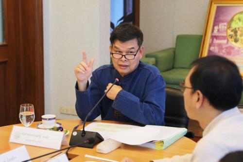 ส.ป.ก. ประชุมพิจาณาตัดสินบทความวิชาการ ด้านการจัดที่ดินและพัฒนาเกษตรกรตามภารกิจ ส.ป.ก. ในโอกาสครบรอบ ๔๕ ปี