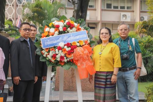 รองเลขาธิการ ส.ป.ก. ร่วมวางพวงมาลา คารวะอนุสาวรีย์สามบูรพาจารย์ ณ มหาวิทยาลัยเกษตรศาสตร์ บางเขน