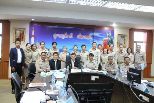 ผู้ตรวจราชการ กษ. ประชุมตรวจติดตามงานตามแผนการตรวจราชการและการขับเคลื่อนแบบบูรณาการฯ ณ ห้องประชุมตาปี ศาลากลางจังหวัดสุราษฎร์ธานี