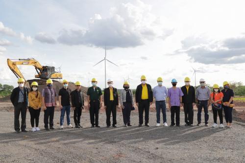 รองปลัดกระทรวงเกษตรฯ ตรวจติดตามการดำเนินงานผลิตไฟฟ้าจากกังหันลมในเขตปฏิรูปที่ดิน จ.ชัยภูมิ