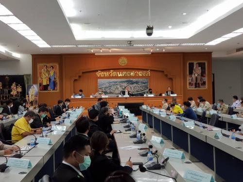 ผู้ตรวจราชการกรม ประชุมร่วมกับคณะกรรมาธิการวิสามัญพิจารณาศึกษาปัญหาที่ดินและการออกเอกสารสิทธิในที่ดิน สภาผู้แทนราษฎร จังหวัดนครสวรรค์ อุทัยธานี