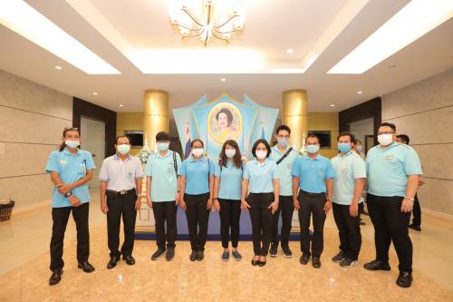 ส.ป.ก. เข้าร่วมเฝ้ารับเสด็จพระบาทสมเด็จพระเจ้าอยู่หัว และสมเด็จพระราชินี เสด็จพระราชดำเนินประกอบพระราชพิธีเฉลิมพระชนมพรรษาสมเด็จพระนางเจ้าสิริกิติ์ พระบรมราชินีนาถ พระบรมราชชนนีพันปีหลวง ๑๒ สิงหาคม ๒๖๕๖๓