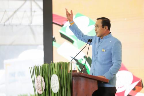 ส.ป.ก. รับ ครม.สัญจร และร่วมเปิดถนนเพิ่มความปลอดภัยจากยางพารา จ.จันทบุรี