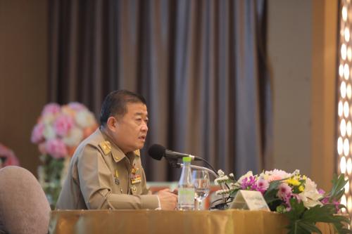 เลขา ส.ป.ก. เป็นประธานการเปิดสัมมนาการติดตามแผนการดำเนินงาน และการมอบนโยบาย ปี ๒๕๖๔