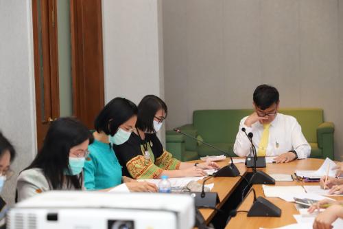 สบท.จัดประชุมชี้แจงการประเมินผลการปฏิบัติงานของพนักงานกองทุนฯ สังกัด ส.ป.ก.