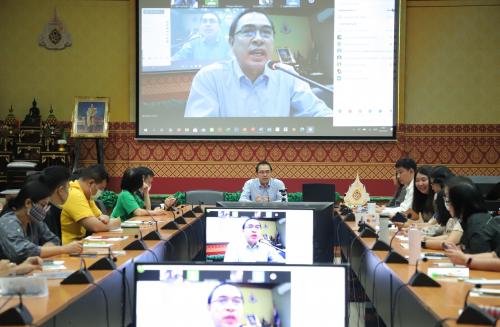 โครงการพัฒนาบุคลากรให้มีความรู้ ความสามารถ ทักษะ และสมรรถนะที่สอดคล้องกับตำแหน่งในการปฏิบัติงานของสำนักวิชาการและแผนงานด้วย Unit School 