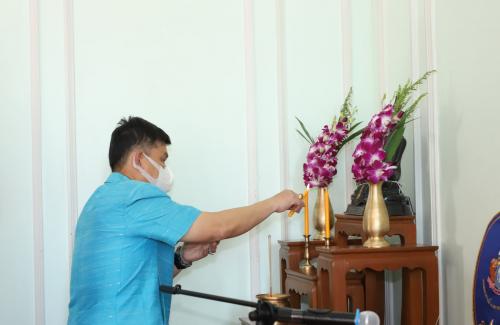 ส.ป.ก. ทำบุญเลี้ยงพระเพื่ออุทิศส่วนกุศลเนื่องในวันครบรอบอสัญกรรมท่านจอมพลสฤษดิ์ ธนะรัชต์ 