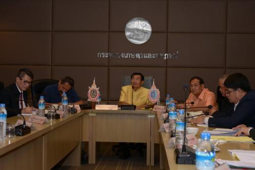 ส.ป.ก.ประชุมคณะกรรมการด้านวิชาการเพื่อศึกษาและวิเคราะห์การทำประโยชน์ในแปลงที่ดินของเกษตรกรรายย่อย