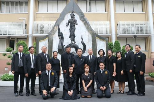 ส.ป.ก.ร่วมกิจกรรมตักบาตรเนื่องในวันขึ้นปีใหม่ของกระทรวงเกษตรและสหกรณ์