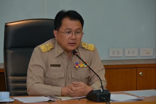 ส.ป.ก. ประชุมคณะทำงานรับรองและบริการประชาชนที่ร่วมพิธีถวายดอกไม้จันทน์และผู้ร่วมพิธีถวายพระเพลิงฯ ครั้งที่ ๑/๒๕๖๐