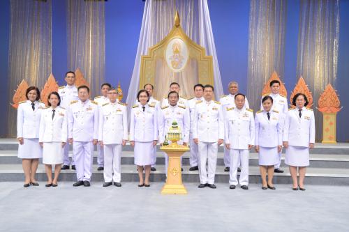 เลขาธิการ ส.ป.ก. ร่วมบันทึกเทปถวายพระพรสมเด็จพระเจ้าอยู่หัวมหาวชิราลงกรณ บดินทรเทพยวรางกูร เนื่องในโอกาสวันเฉลิมพระชนมพรรษา ๒๘ กรกฎาคม ๒๕๖๐