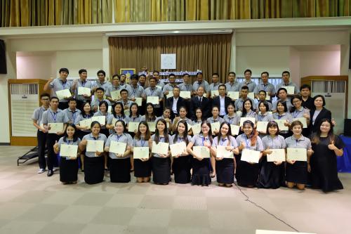 หัวหน้าผู้ตรวจราชการกรม (ส.ป.ก.)เป็นผู้แทนเลขาธิการสำนักงานการปฏิรูปที่ดินเพื่อเกษตรกรรม ในพิธีมอบใบประกาศนียบัตรและพิธีปิดการจัดอบรมสัมมนาหลักสูตร การเป็นข้าราชการที่ดี