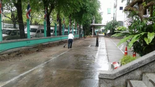 ส.ป.ก. ปรับปรุงบริเวณสำนักงาน