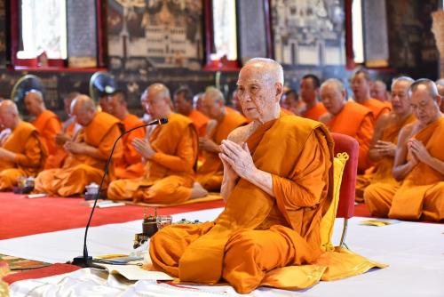 พิธีเจริญพระพุทธมนต์ ถวายพระพรชัยมงคล