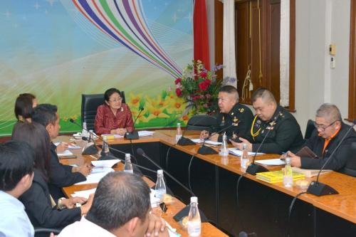 ส.ป.ก.ร่วมกับ กอ.รมน. ประชุมร่วมติดตามความก้าวหน้าการการแก้ไขปัญหาการครอบครองที่ดินในเขตปฏิรูปที่ดินเพื่อเกษตรกรรมโดยมิชอบด้วยกฎหมาย ตามคำสั่ง คสช.ที่ ๓๖/๒๕๕๙