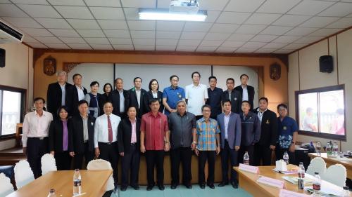 ผู้ตรวจราชการกรม ส.ป.ก.ร่วมประชุมการตรวจราชการตามแผนการตรวจราชการกระทรวงเกษตรและสหกรณ์ ประจำปีงบประมาณ พ.ศ. ๒๕๖๑ ของผู้ตรวจราชการกระทรวงเกษตรและสหกรณ์ (นายคมสัน จำรูญพงษ์)เขตตรวจราชการที่ ๓ ณ ห้องประชุมสำนักงานเกษตรและสหกรณ์จังหวัดฉะเชิงเทรา