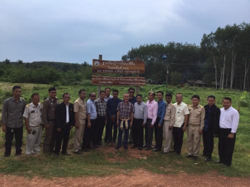 ที่ปรึกษารัฐมนตรีช่วยว่าการกระทรวงเกษตรและสหกรณ์ (ดร.วิวัฒน์ ศัลยกำธร)  และรองเลขาธิการ ส.ป.ก.พร้อมคณะลงพื้นที่ตรวจสอบข้อเท็จจริงและรับฟังปัญหาของผู้เรียกร้องกลุ่ม P-Move
