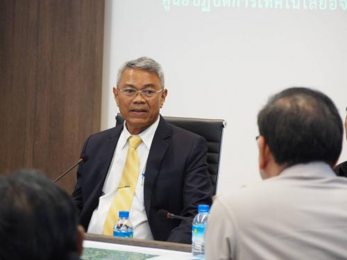 ส.ป.ก. ร่วมประชุมติดตามความก้าวหน้าการดำเนินการยึดพื้นที่เป้าหมาย จังหวัดชุมพร