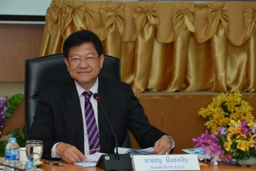   ส.ป.ก.ประชุมคณะอนุกรรมการโครงการและเงินกองทุนการปฏิรูปที่ดินเพื่อเกษตรกรรม ครั้ง 9/2558