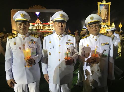 รองเลขาธิการ ส.ป.ก. ร่วมพิธีวางพวงมาลาและถวายบังคม เนื่องในวันคล้ายวันสวรรณคตพระบาทสมเด็จพระปรมินทรมหาภูมิพลอดุลยเดช บรมนาถบพิตร 