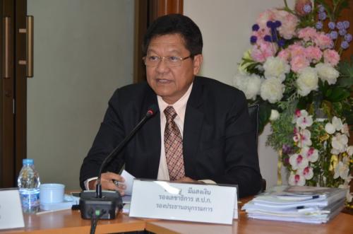 ส.ป.ก. ประชุมคณะอนุกรรมการตรวจสอบแก้ไขปัญหาการถือครองที่ดินแปลงใหญ่และผู้ไม่ยินยอมเข้าสู่กระบวนการปฏิรูปที่ดินในเขตปฏิรูปที่ดินเพื่อเกษตรกรรม ครั้งที่ 4/2558  