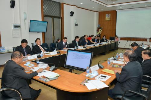 ส.ป.ก. ประชุมคณะอนุกรรมการตรวจสอบแก้ไขปัญหาการถือครองที่ดินแปลงใหญ่และผู้ไม่ยินยอมเข้าสู่กระบวนการปฏิรูปที่ดินในเขตปฏิรูปที่ดินเพื่อเกษตรกรรม ครั้งที่ 3/2558  
