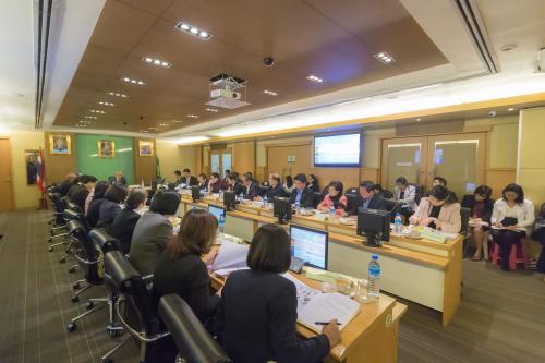 ส.ป.ก. เข้าร่วมการประชุมคณะกรรมการพิจารณาการจัดทำงบประมาณรายจ่ายบูรณาการ ประจำปีงบประมาณ พ.ศ. ๒๕๖๓ คณะที่ ๓.๔ ครั้งที่ ๑/๒๕๖๒ (แผนงานบูรณาการพัฒนาและส่งเสริมเศรษฐกิจฐานราก)