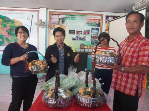 ผู้ตรวจราชการ ส.ป.ก. และปฏิรูปที่ดินจังหวัดพิจิตรตรวจเยี่ยมแปลงเกษตรกรรม ศูนย์เรียนรู้เพื่อการพัฒนาเศรษฐกิจพอเพียง หมู่ ๙ ตำบลแหลมรัง อำเภอบึงนาราง จังหวัดพิจิตร