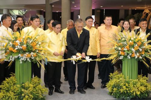 ส.ป.ก. ร่วมเปิดงานศาสตร์พระราชา ศรัทธาแห่งเกษตรกรรม และนิทรรศการพิเศษเฉลิมพระเกียรติเนื่องในโอกาสมหามงคลพระราชพิธีบรมราชาภิเษก