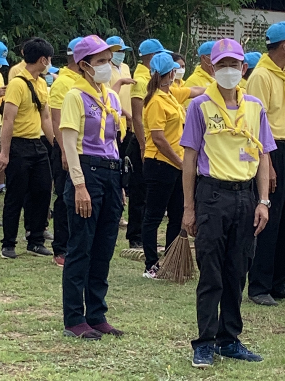 ส.ป.ก.อำนาจเจริญ ร่วมกิจกรรมจิตอาสาพัฒนา เนื่องในโอกาสวันเฉลิมพระชนมพรรษา ๓ มิถุนายน ๒๕๖๕