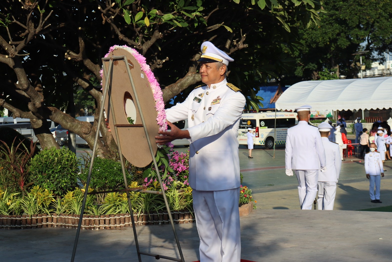 เข้าร่วมพิธีวางพวงมาลาน้อมรำลึกในพระมหากรุณาธิคุณเนื่องในวันคล้ายวันสวรรคตพระบาทสมเด็จพระจุลจอมเกล้าเจ้าอยู่หัว 23 ตุลาคม 2566