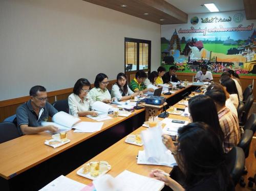 ประชุมคณะกรรมการขับเคลื่อนนโยบายกระทรวงเกษตรและสหกรณ์แบบเบ็ดเสร็จจังหวัดอ่างทอง ครั้งที่ ๗/๒๕๖๐